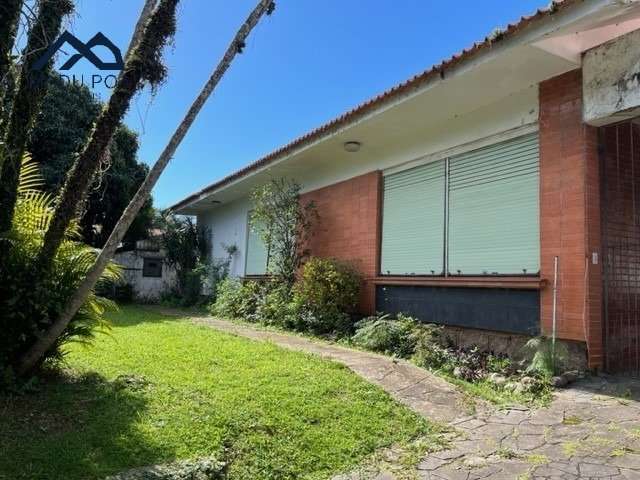 Casa com 3 quartos à venda na Rua Sargento Nicolau Dias de Farias, 426, Tristeza, Porto Alegre por R$ 1.400.000