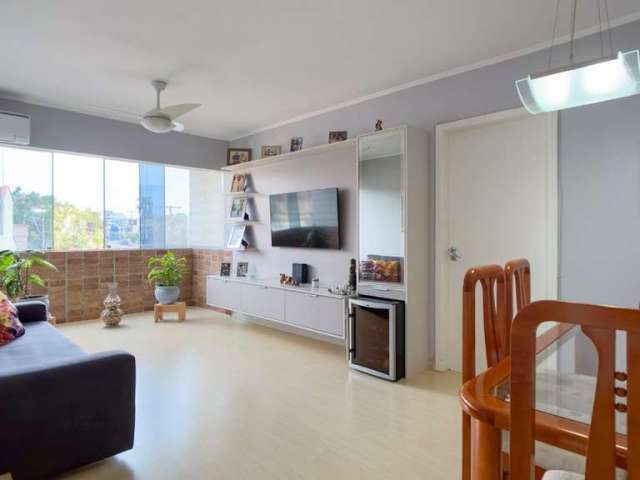 Apartamento com 2 quartos à venda na Rua Salvio Soares, 150, Cristal, Porto Alegre por R$ 320.000