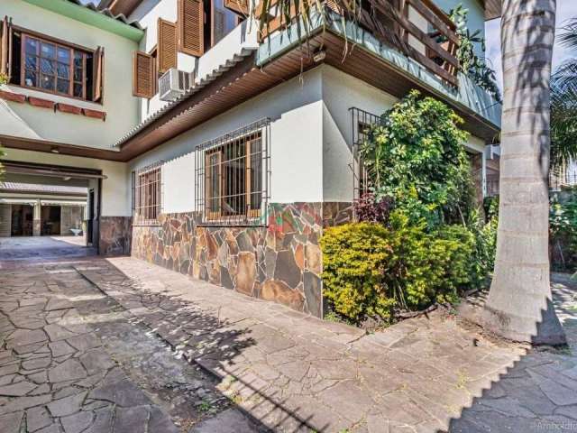 Casa com 3 quartos à venda na Rua Pasteur, 651, Ipanema, Porto Alegre por R$ 750.000