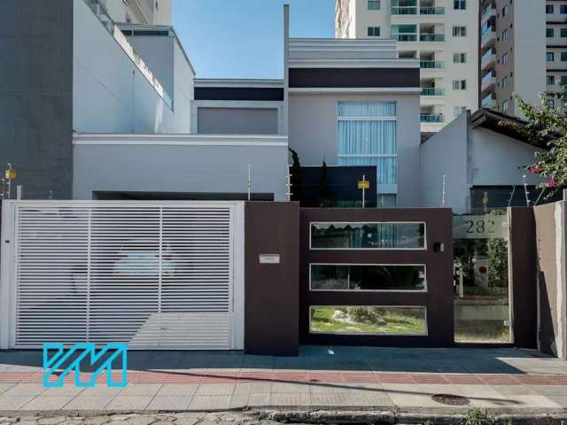 Casa com 3 quartos à venda na Rua São Paulo, 282, São Judas, Itajaí por R$ 1.600.000