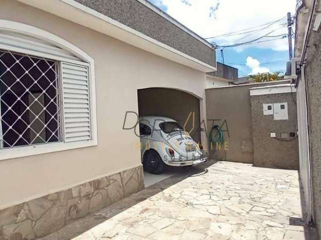 Casa com 3 dormitórios à venda, 280 m² por R$ 280.000,00 - Conjunto Habitacional Centenário - Varginha/MG