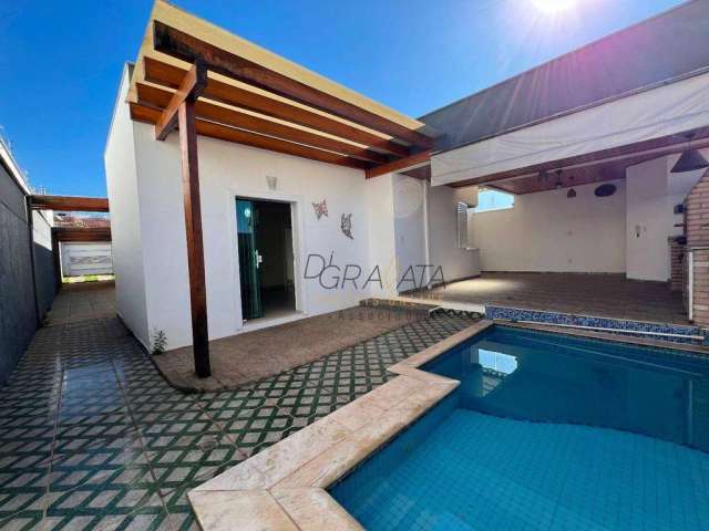 Casa com 4 quartos e piscina à venda, 216 m² por R$ 890.000 - Rezende - Varginha/MG