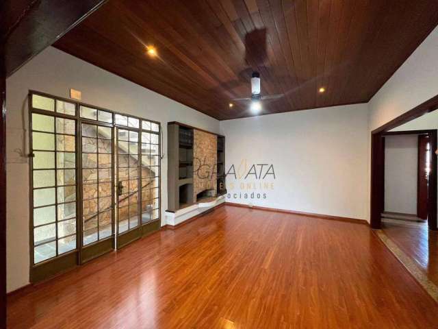 Casa com 4 dormitórios à venda, 365 m² por R$ 690.000,00 - Centro - Varginha/MG