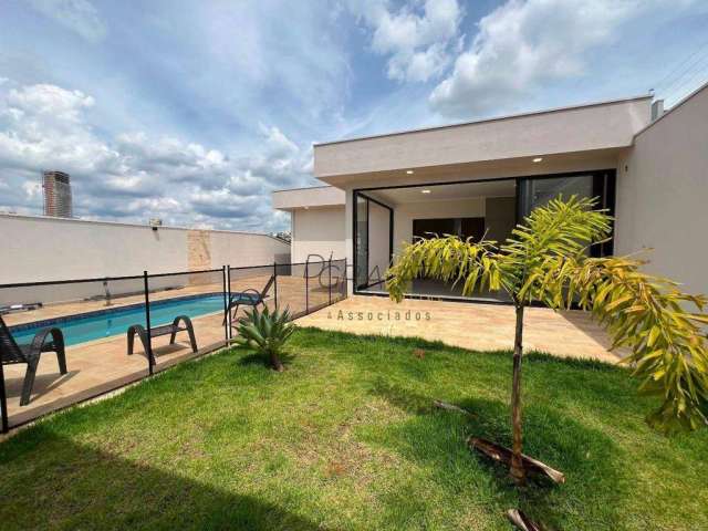 Casa com 3 quartos e piscina à venda, 265 m² por R$ 1.400.000 - Alta Villa - Varginha/MG