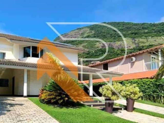 Casa em condomínio fechado com 4 quartos à venda na Estrada de Itacoatiara, Itacoatiara, Niterói, 350 m2 por R$ 3.000.000