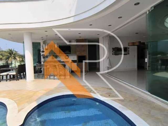 Casa em condomínio fechado com 4 quartos à venda na Rua Doutor Manoel Gomes Xavier, Itaipu, Niterói, 393 m2 por R$ 2.000.000