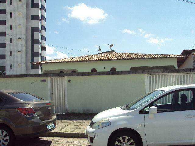 Casa residencial à venda, Lagoa Nova, Natal.