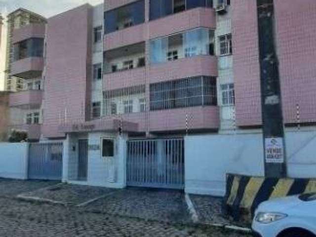 Apartamento com 3 dormitórios à venda, 130 m² por R$ 280.000,00 - Candelária - Natal/RN