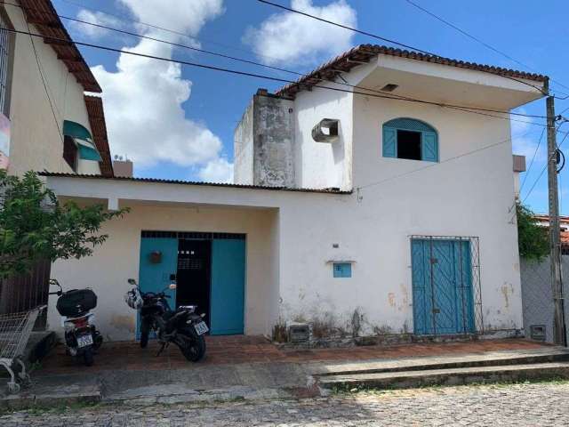 Casa com 2 dormitórios à venda, 150 m² por R$ 220.000,00 - Nova Parnamirim - Parnamirim/RN