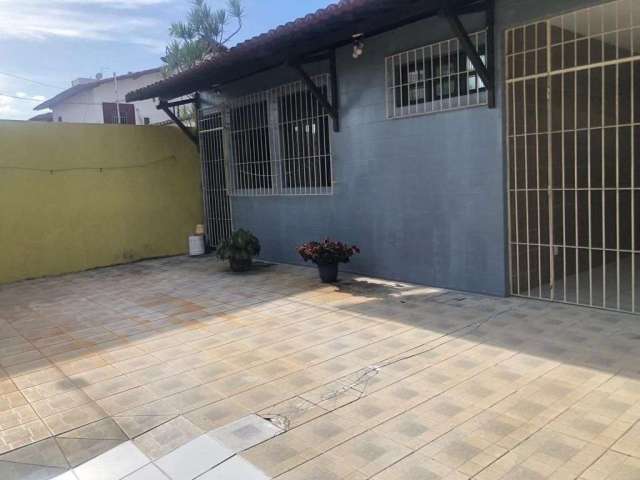 Casa com 3 dormitórios à venda, 240 m² por R$ 410.000 - Lagoa Nova - Natal/RN