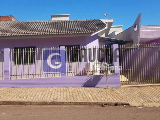 Casa à venda no bairro Santa Felicidade - Cascavel/PR