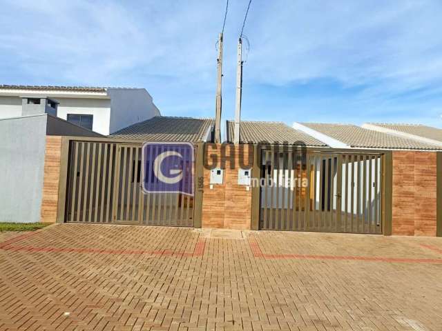 Casa à venda no bairro Pioneiros Catarinenses - Cascavel/PR