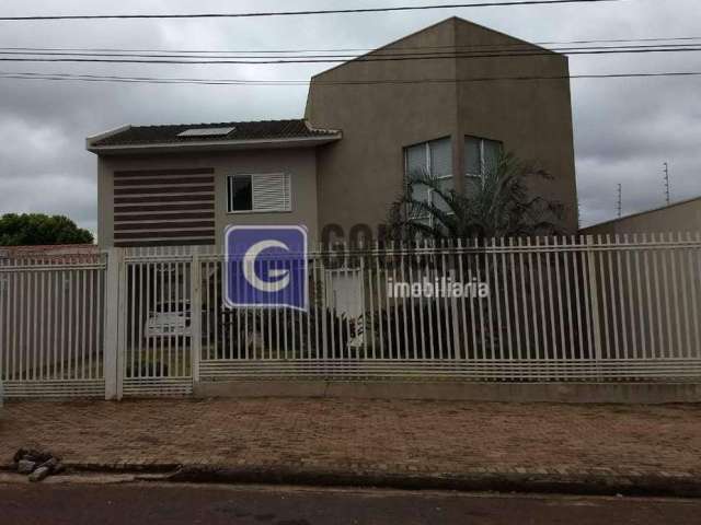 Sobrado à venda no bairro São Cristóvão - Cascavel/PR