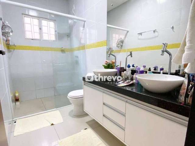 Casa com 3 dormitórios à venda por R$ 490.000,00 - Vale do Gavião - Teresina/PI