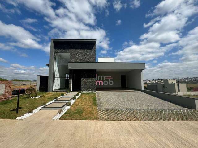 Casa Térrea no condomínio Villa Bela Vista com Área de Lazer e Vista para o Lago