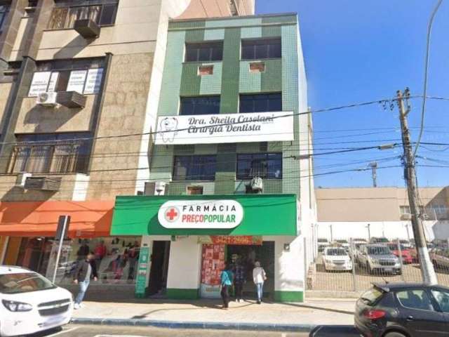 Aluguel de Sala Comercial com Sacada no Centro de Gravataí, 50m²