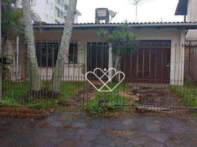 Casa Aconchegante em Terreno no Bairro Dom Feliciano