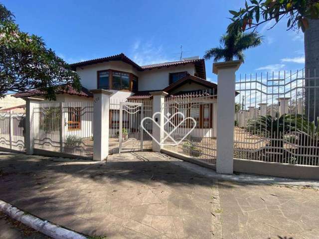 Elegância e Conforto: Casa com Piscina e Churrasqueira no Centro de Gravataí!