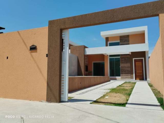 Casa para Venda em Rio das Ostras, Ouro Verde, 3 dormitórios, 1 suíte, 2 banheiros, 2 vagas