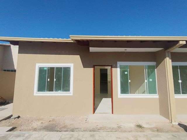 Casa para Venda em Rio das Ostras, Chácara Mariléa, 2 dormitórios, 1 suíte, 2 banheiros, 1 vaga