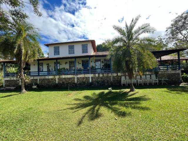 Sitio 170.000 m2 - 17 hectares , linda Casa sede , muita água e muito verde em Rio Novo - MG à venda por R$ 1.300.000