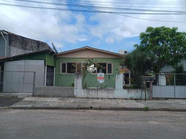 Casa para Venda em Sombrio, Januária, 5 dormitórios, 2 banheiros, 4 vagas