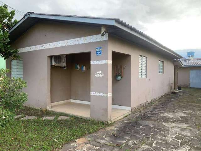 Casa para Venda em Balneário Gaivota, Jardim Ultramar, 3 dormitórios, 2 banheiros, 1 vaga