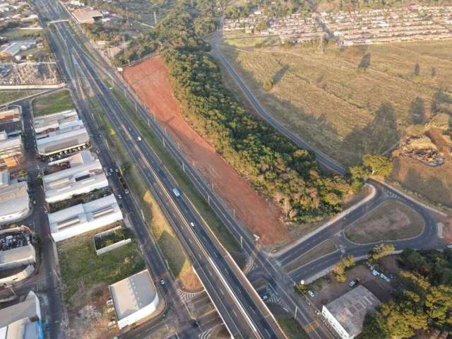 Lote comercial com pagamento em até 60 x na Rodovia Elieser Magalhães em Araçatuba/SP