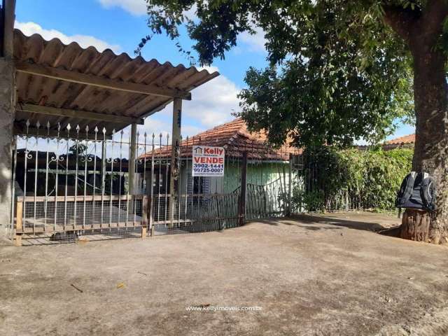 Casa para Venda em Presidente Prudente, Jardim Planalto, 2 dormitórios, 1 banheiro, 1 vaga