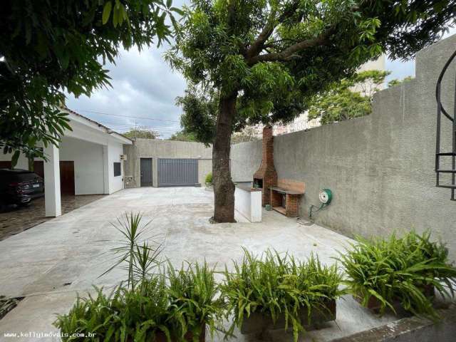 Casa para Locação em Presidente Prudente, Jardim Bongiovani, 4 dormitórios, 1 suíte, 5 banheiros, 5 vagas