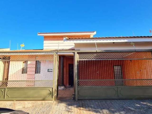 Casa para Venda em Presidente Prudente, Jardim Maracanã, 3 dormitórios, 2 banheiros, 2 vagas