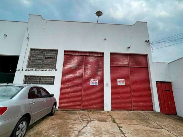 Salão Comercial para Venda em Presidente Prudente, Vila Formosa, 2 banheiros, 3 vagas