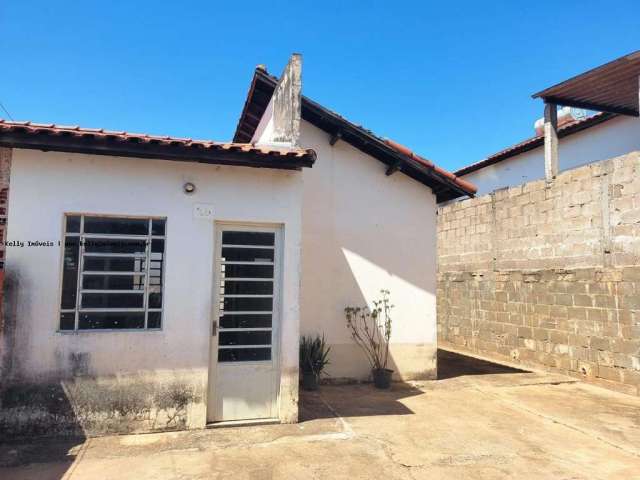 Casa para Venda em Presidente Prudente, Parque Alvorada, 2 dormitórios, 1 banheiro, 1 vaga