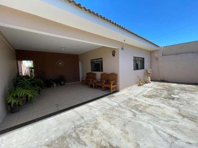 Casa para Venda em Presidente Prudente, Residencial Maré Mansa, 3 dormitórios, 1 suíte, 2 banheiros, 2 vagas