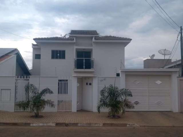 Casa para Venda em Presidente Epitácio, Jardim Real, 3 dormitórios, 1 suíte, 2 banheiros, 2 vagas