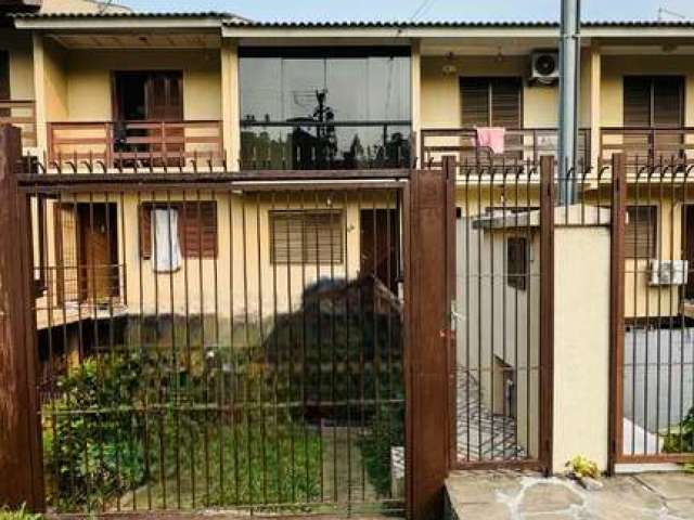 Casa com 2 quartos à venda no Kayser, Caxias do Sul  por R$ 348.000