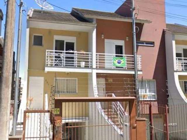 Casa com 2 quartos à venda na Nossa Senhora da Saúde, Caxias do Sul  por R$ 488.000