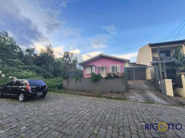 Casa com 3 quartos à venda no Desvio Rizzo, Caxias do Sul  por R$ 550.000