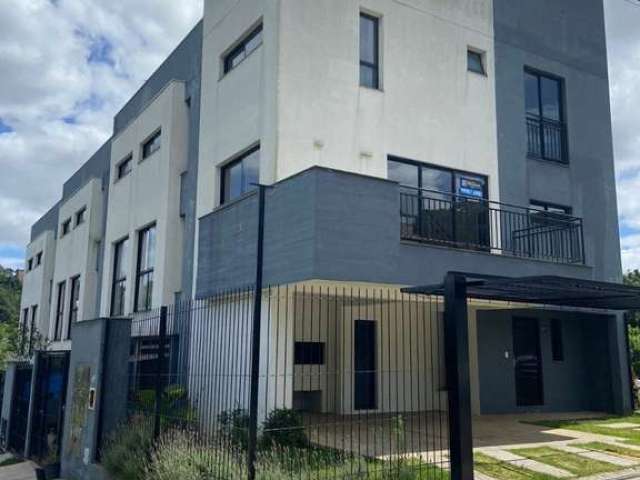 Casa com 2 quartos à venda na Nossa Senhora da Saúde, Caxias do Sul  por R$ 535.000