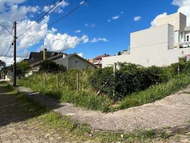 Terreno à venda na Nossa Senhora da Saúde, Caxias do Sul  por R$ 689.000