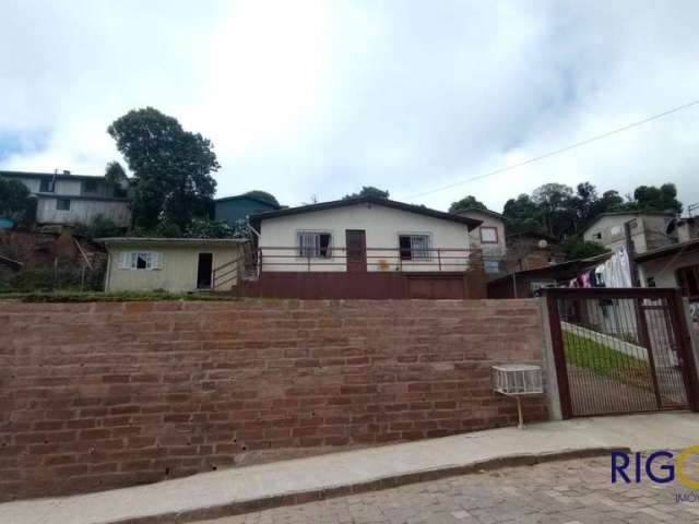 Casa com 3 quartos à venda no São Cristóvão, Caxias do Sul  por R$ 371.000