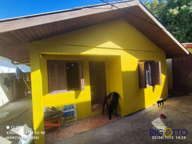 Casa com 2 quartos à venda na Cidade Nova, Caxias do Sul  por R$ 190.000