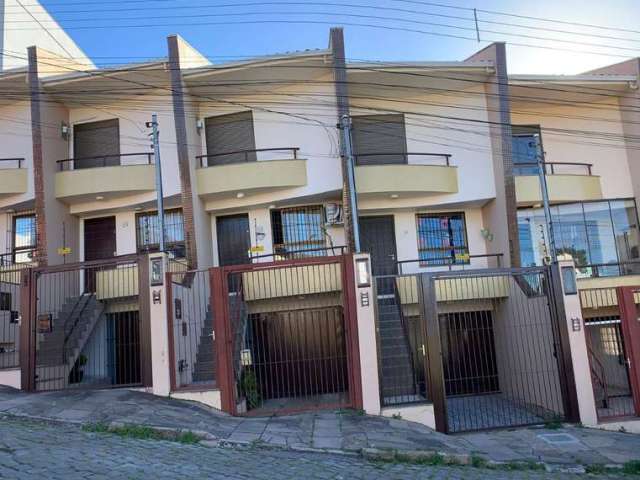 Casa com 2 quartos à venda no Diamantino, Caxias do Sul  por R$ 390.000