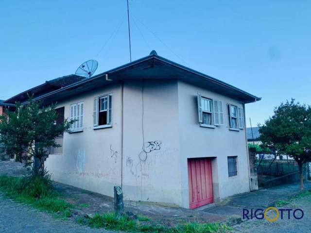 Casa com 3 quartos à venda no Rio Branco, Caxias do Sul  por R$ 350.000