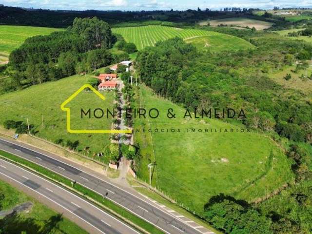 SITIO 3.34 ALQ (8.1ha) A VENDA EM ITAPETININGA/SP., FRENTE A RODOVIA