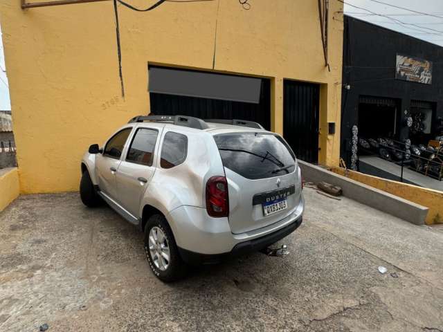 Alugo Barracão na Av Carmindo de Campos - Próximo ao Shopping do Camelô.