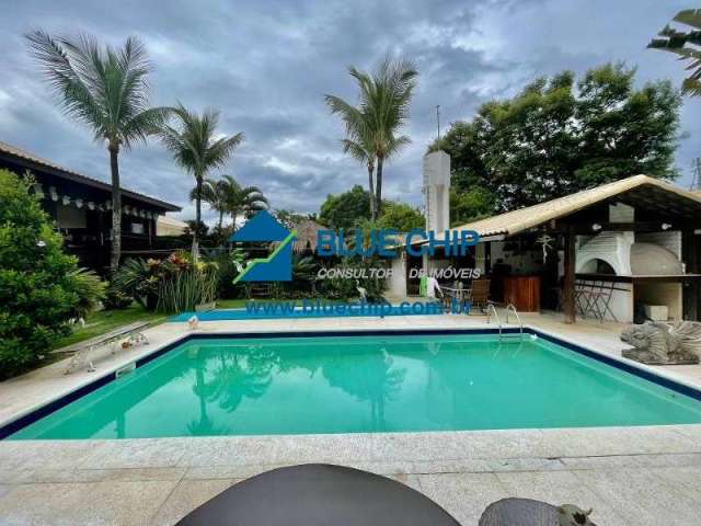 Casa à Venda no Condomínio Novo Leblon - Barra da Tijuca, com 5 Quartos por R$5.500.000,00