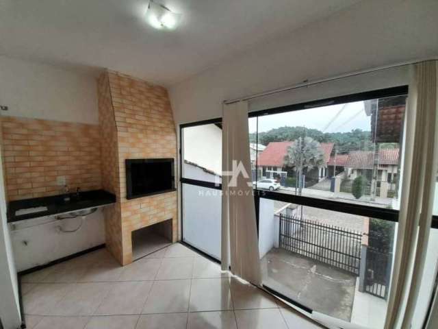 Apartamento amplo na Barra