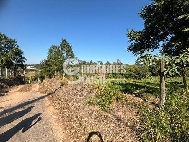 Terreno à venda na Ponte de São João, Jundiaí  por R$ 450.000