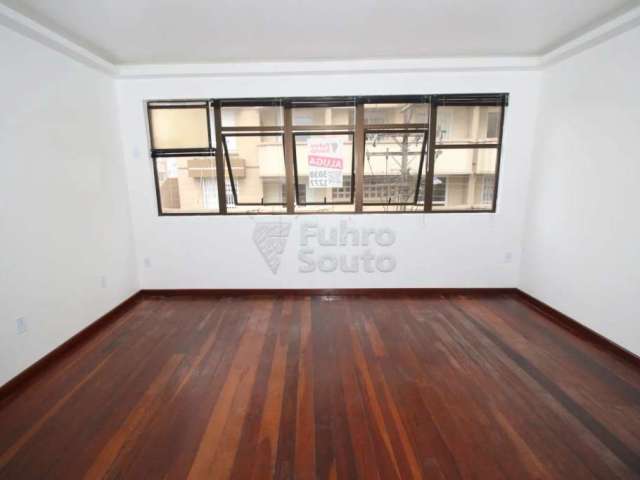 Seu Espaço Comercial no Coração de Pelotas: Sala Ideal para o Seu Negócio!